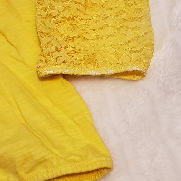 Avon Yellow Lace Sleeve Top - Picture 9 of 16